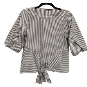Gibson Gray Striped Tie Front Shirt  Small Boho Elbow Balloon Sleeve
